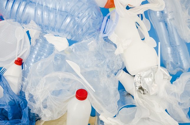 El plástico se ha convertido en uno de los grandes problemas de este siglo