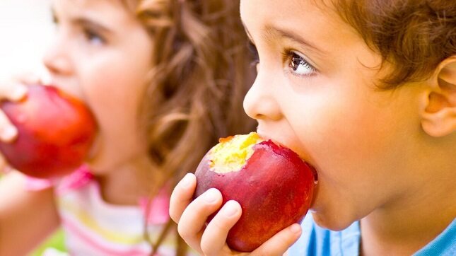 La fruta es uno de los alimentos que no deben faltar en una dieta saludable