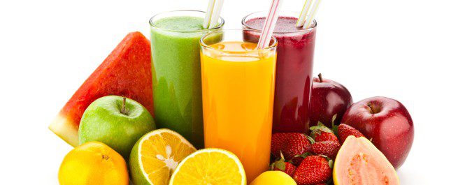 Los zumos de frutas son muy refrescantes, además de aportarnos nutrientes y ayudarnos a adelgazar