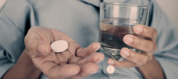 Tomar una aspirina al día puede ser útil en personas que hayan superado un infarto de miocardio o un derrame cerebral