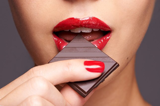 El chocolate negro ayuda a mejorar la función cognitiva