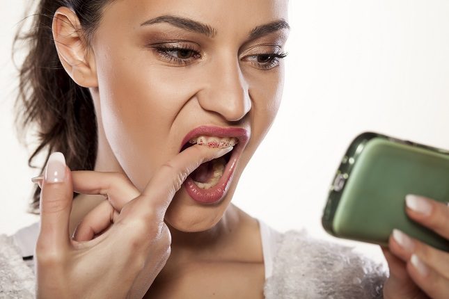 Cuando el esmalte se estropea la estructura del diente puede convertirse en vulnerable