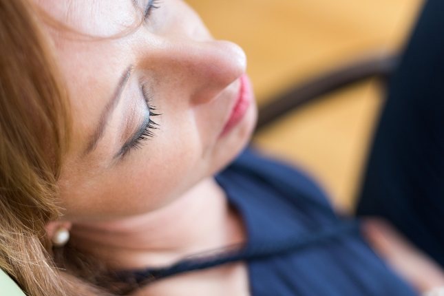 Las personas que duermen 8 horas podrán estar mejor durante el día, con un buen funcionamiento mental