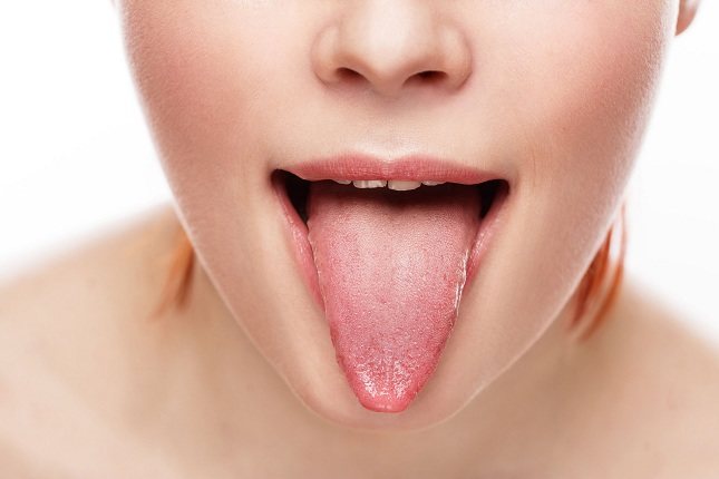  Los granos que aparecen en la lengua se pueden identificar fácilmente porque son una especie de protuberancia roja