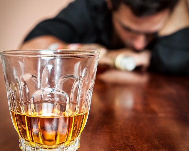 La ingesta de alcohol suele provocar una serie de cambios en el comportamiento y sentimientos de la persona en cuestión