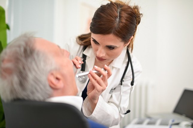 La mayoría de las afecciones otorrinolaringólogas se pueden diagnosticar mediante un examen físico