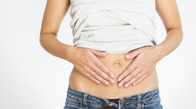 Un útero inflamado puede empujar los intestinos hacia abajo