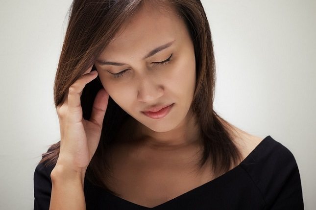 El aumento de la presión de un tumor dentro del cráneo causa dolores de cabeza 