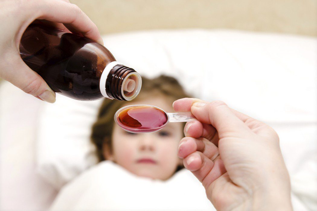 Combatir la fiebre en niños: ¿Dalsy o Apiretal?