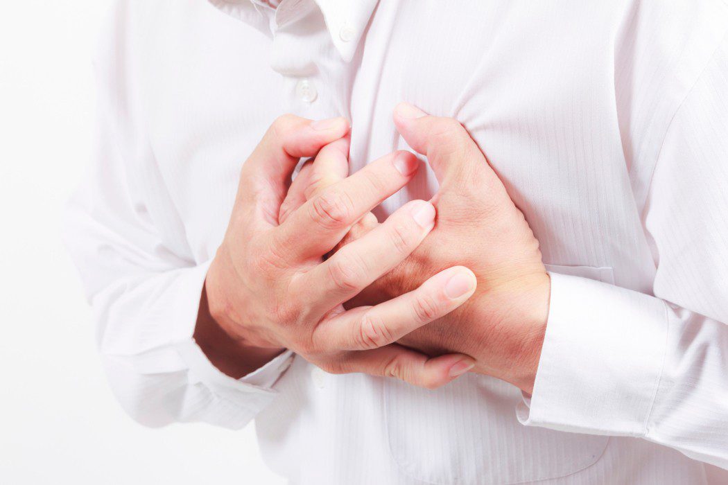 ¿Cómo identificar y actuar ante un infarto de miocardio?