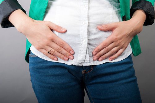 Flujo vaginal marrón tras la menopausia, ¿cuáles pueden ser sus causas?