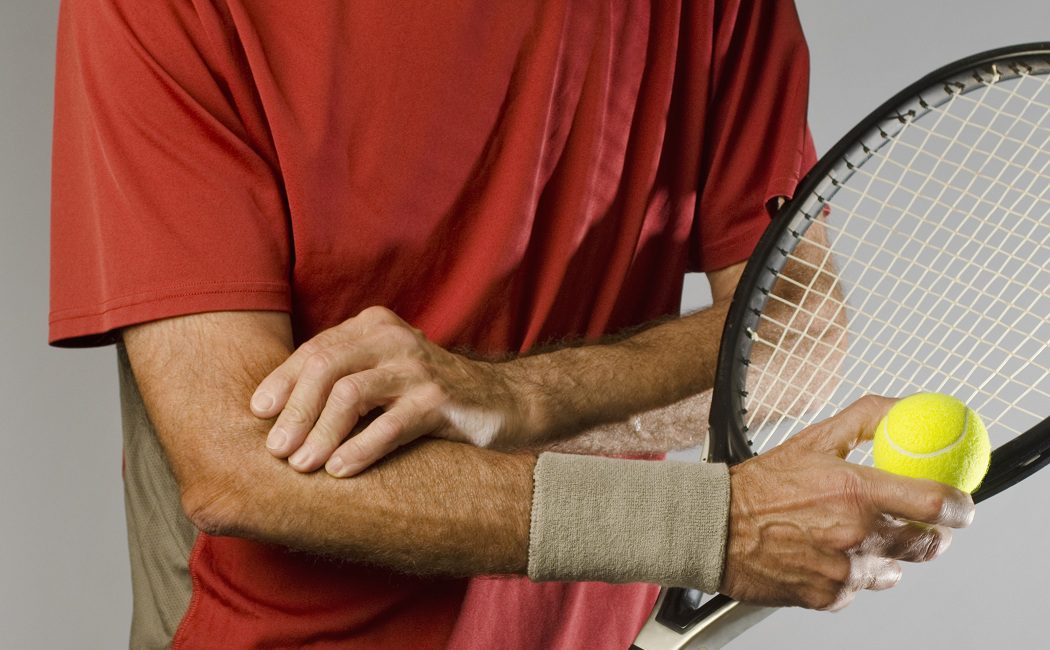 Qué es la epicondilitis o codo de tenista