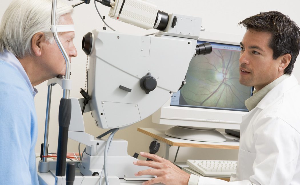 Cómo evitar un desprendimiento de retina, ¿es posible?