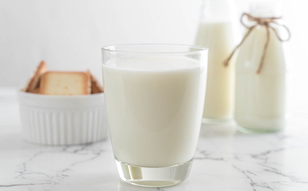 La leche sin lactosa, ¿es saludable?