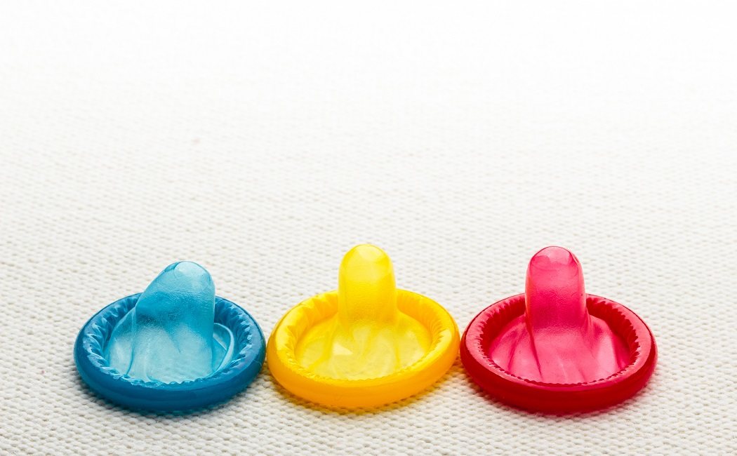¿Son seguros los preservativos con sabores?