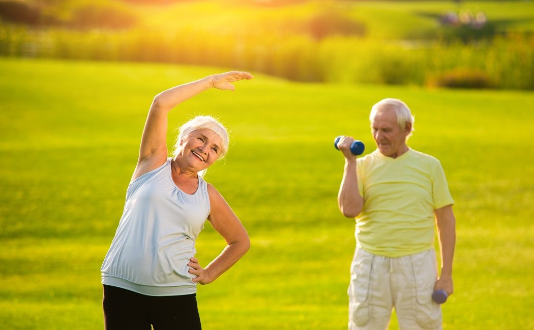Personalizar un plan de ejercicios para personas mayores de 65 años