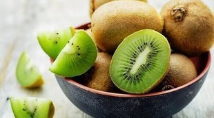 Comer la fruta con piel o sin piel; ¿qué es más saludable?