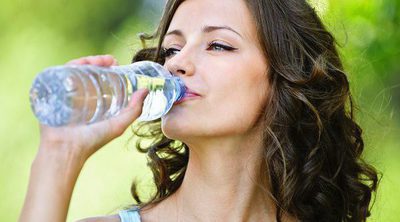 Qué le pasa a tu cuerpo cuando no bebes suficiente agua