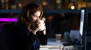 Cómo trabajar de noche sin afectar a tu salud
