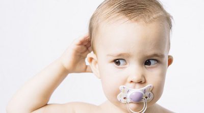 Qué debes hacer si tu bebé se da un golpe en la cabeza
