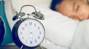 Aprende a dormir mejor (con o sin alarma para despertar)