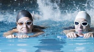¿Se puede perder grasa corporal al nadar?