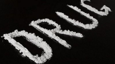 Cómo ayudar a un amigo que es adicto a la cocaína